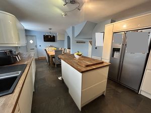 Photo 9- click for photo gallery